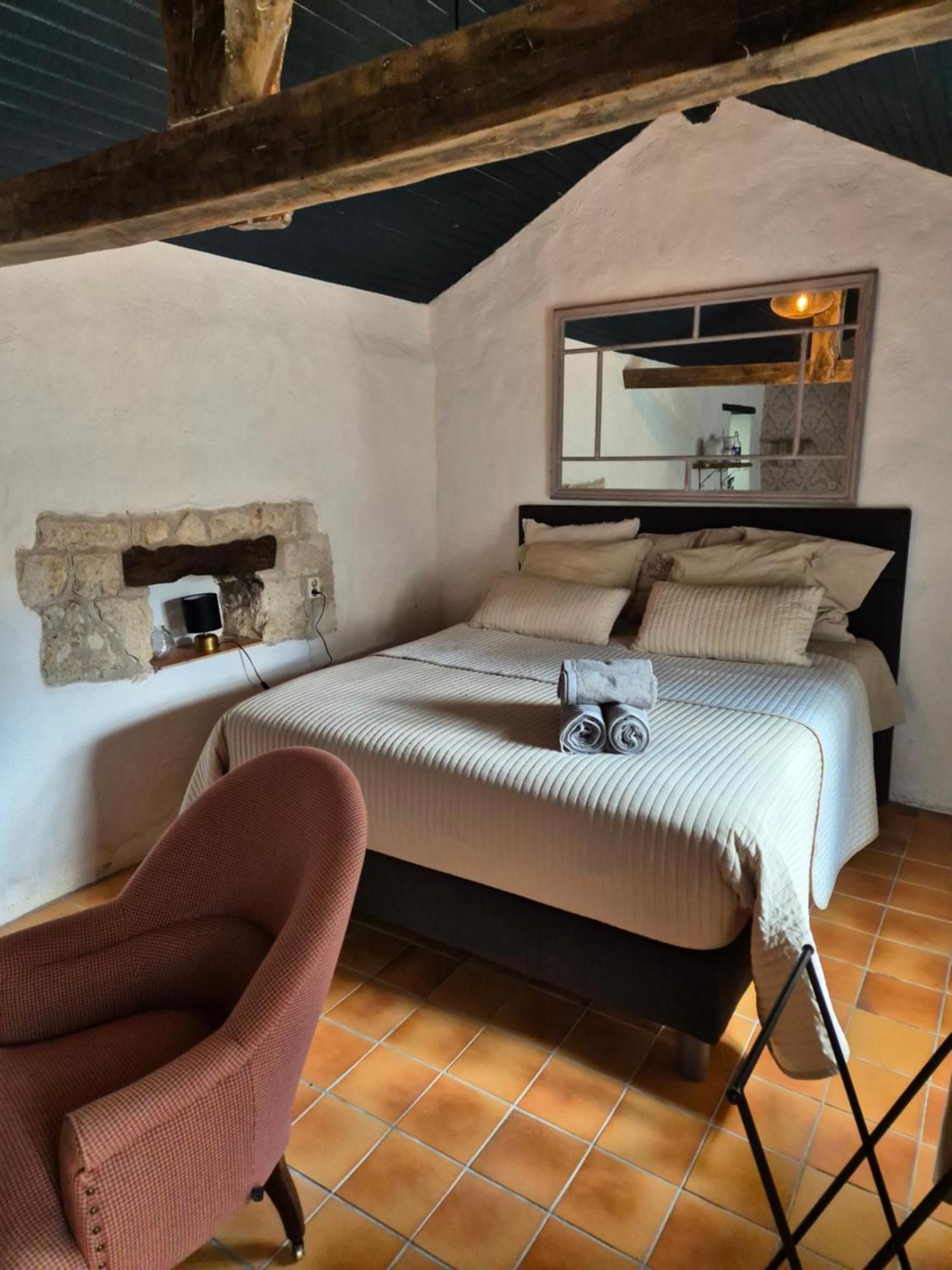 Montaigu-de-Quercy La Nouvelle Vie En Quercy Bed & Breakfast エクステリア 写真